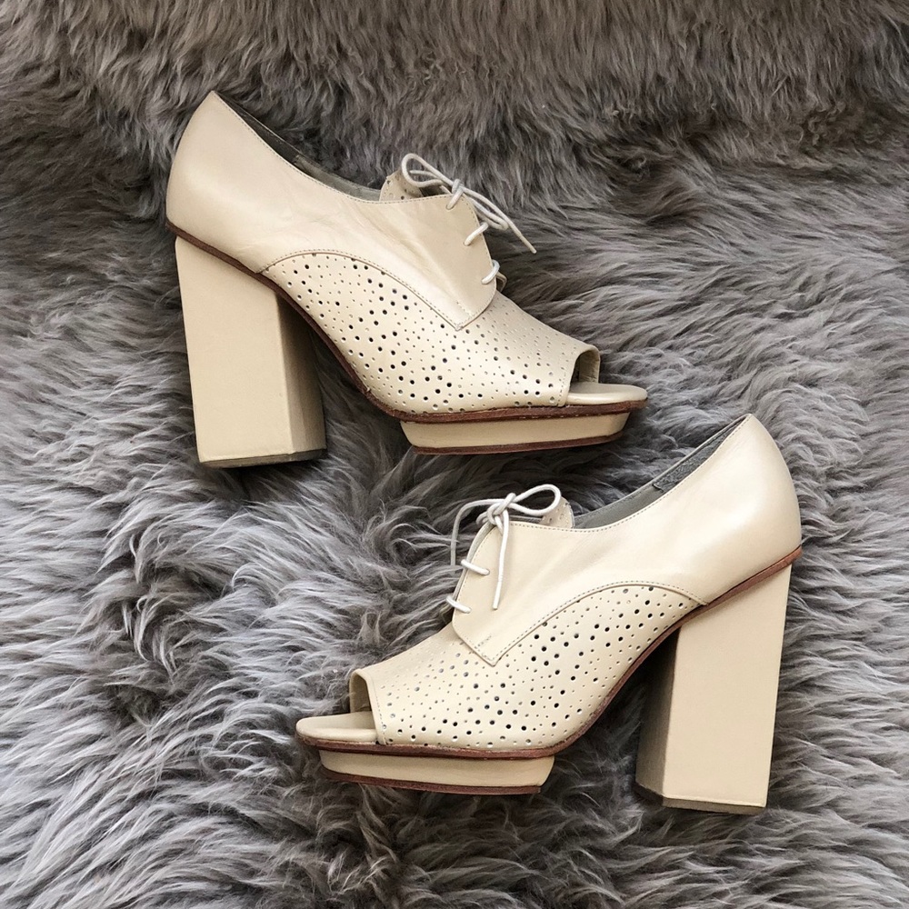 Rachel Comey block heel peep toe booties - size 8